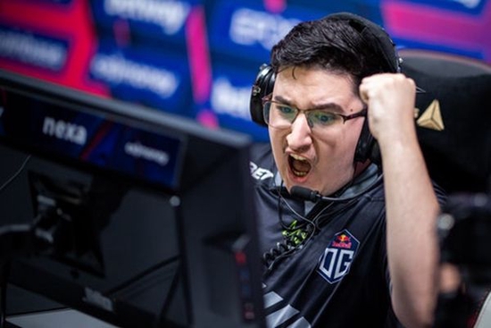 LPL最佳阵容揭晓 Theshy与Knight领衔一阵